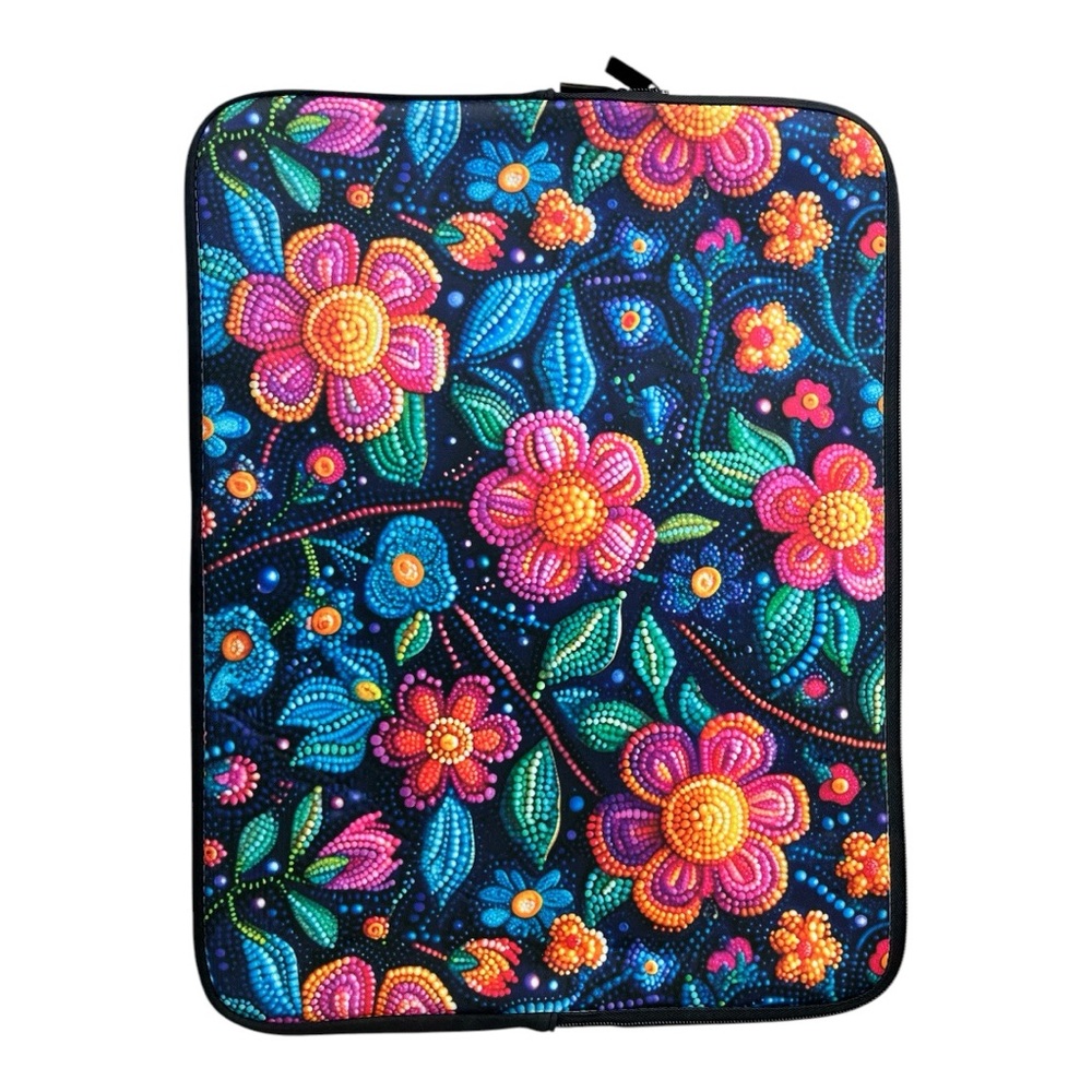 Laptop Sleeve 17” Print Design Front Black Backside